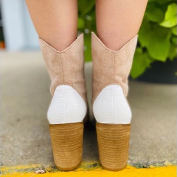 Wester Booties Color Block Heeled Square Toe Coastal Cowgirl Womens Suede - Picture 3 of 4